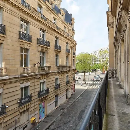 Apartman L'elegance Parisienne Au Coeur Des Champs-elysees